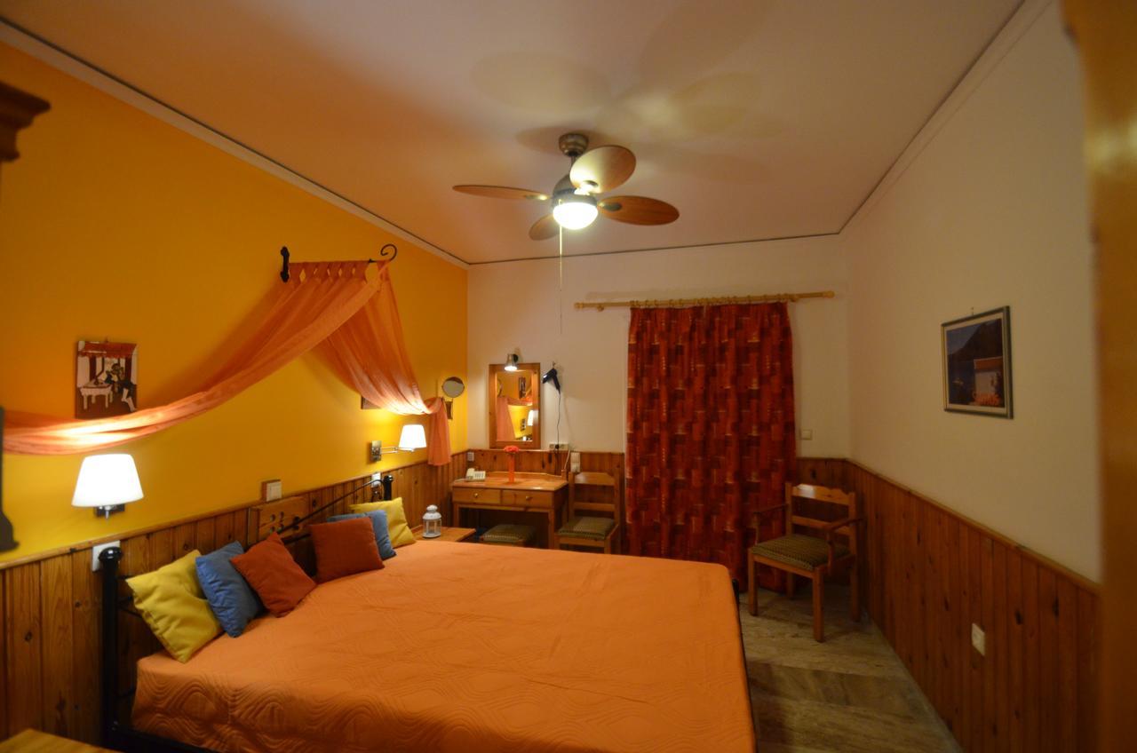 Samaina Hotel Pythagoreio  Exterior photo